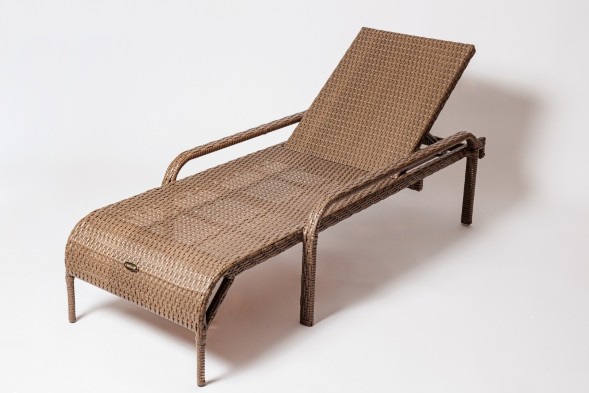 Шезлонг из искусственного ротанга DREAM 2 светло-коричневый
